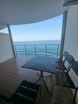 Гостиница Ускут Приветное Семейный с видом на море №6-3