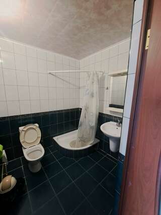 Гостиница Ускут Приветное Семейный с видом на море №6-4