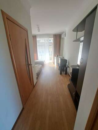 Гостиница Ускут Приветное Семейный без вида на море 12-2