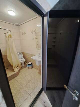 Гостиница Ускут Приветное Люкс с видом на море угловой №13-6